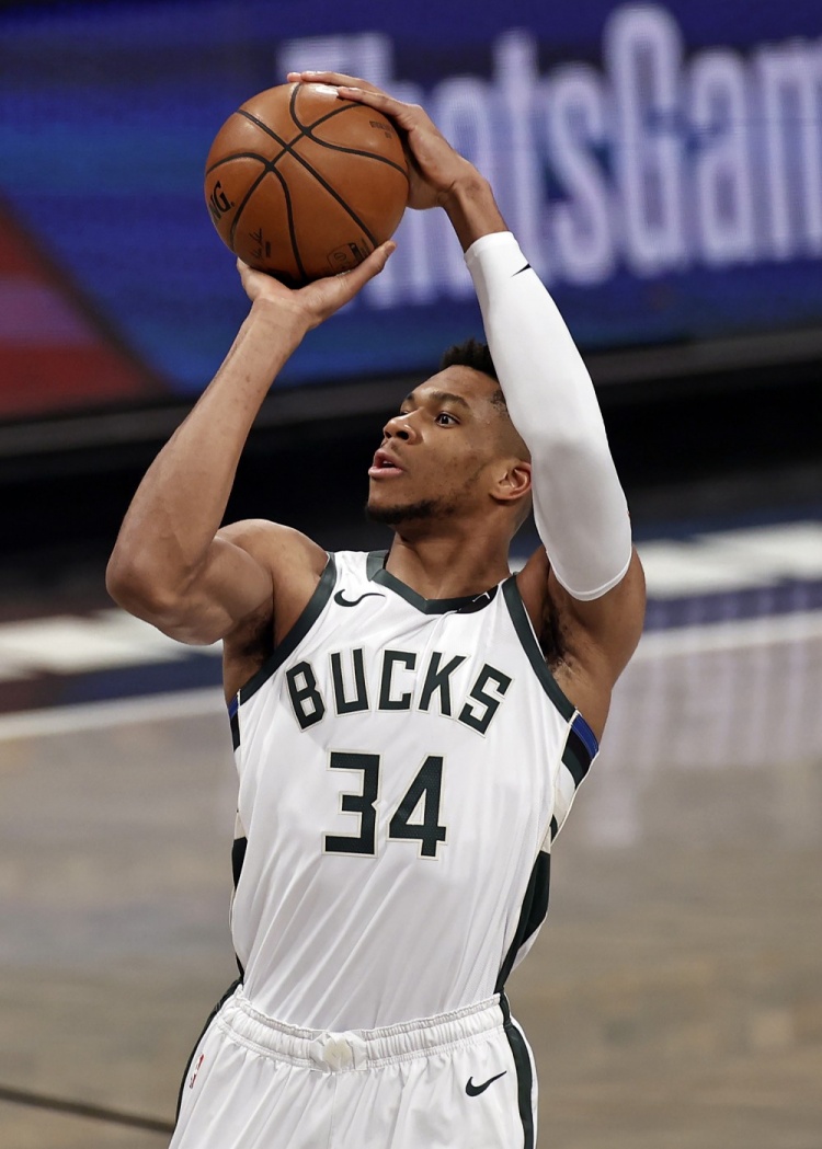 皇家队时隔 皇家队时隔