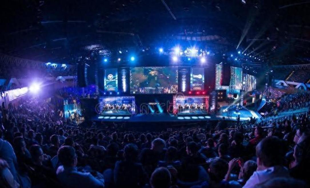 球攻创造更 球攻创造更